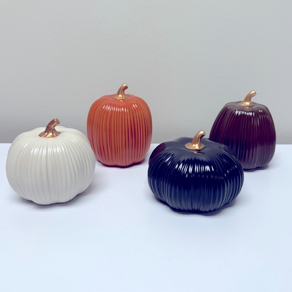 New Release! Target Fall Decor 2025 Full Set of 4 Stoneware Pumpkins - Picture 1 of 8